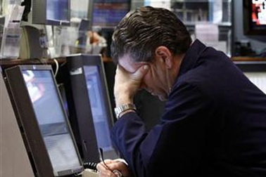 Tốc độ tăng trưởng kinh tế toàn cầu bị chậm lại