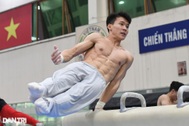 Dàn hot boy tuyển Thể dục dụng cụ Việt Nam vượt khó vì huy chương SEA Games