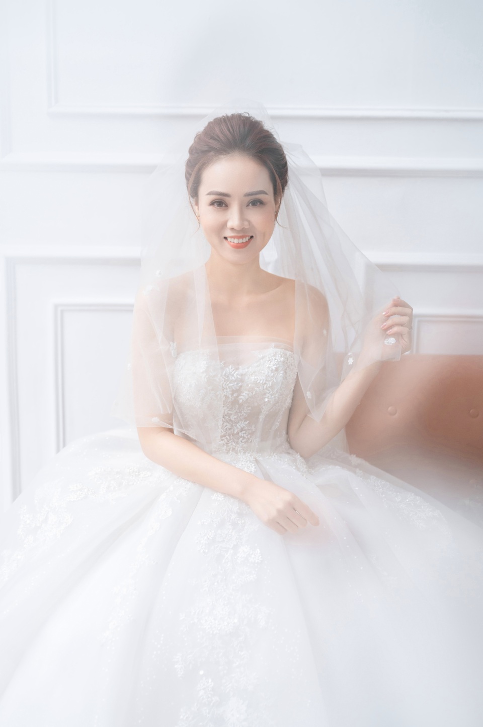 Bà xã kém 15 tuổi đã đốn hạ trái tim Công Lý như thế nào? - 11 Bà xã kém 15 tuổi đã đốn hạ trái tim Công Lý như thế nào? - 11