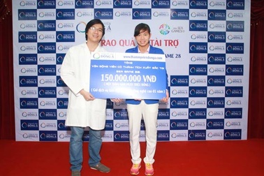 TMV Đông Á Tôn vinh “Siêu Kình Ngư” Ánh Viên