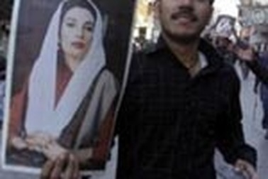 Pakistan có thể hoãn bầu cử 1 tháng