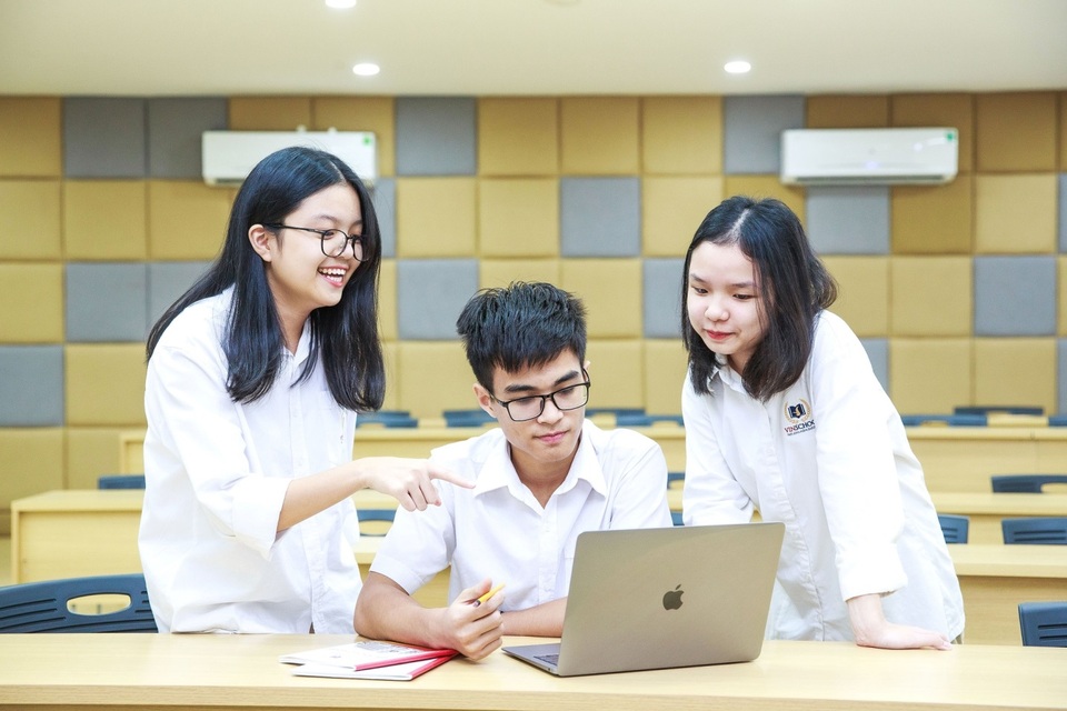 Lấy tín chỉ Đại học ở Mỹ và Canada ngay từ bậc THPT - 1 Lấy tín chỉ Đại học ở Mỹ và Canada ngay từ bậc THPT - 1