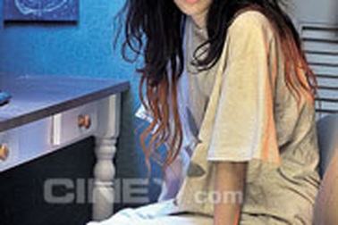 Jung Ryeo Won ngày càng “héo mòn”