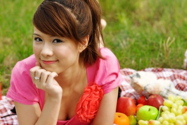 MC Bảo Linh “ngược thời gian” làm học sinh