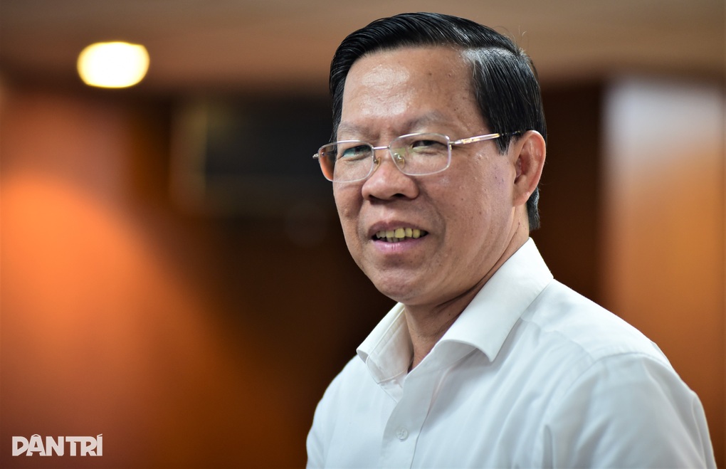 Chủ tịch TPHCM: Một nghị quyết không thể tháo gỡ hết tất cả vướng mắc - 1 Chủ tịch TPHCM: Một nghị quyết không thể tháo gỡ hết tất cả vướng mắc - 1