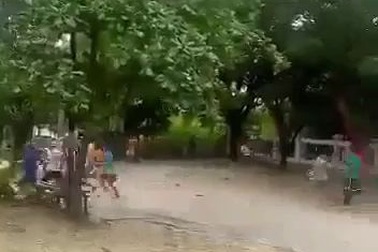 200 tù nhân vượt ngục ở Indonesia