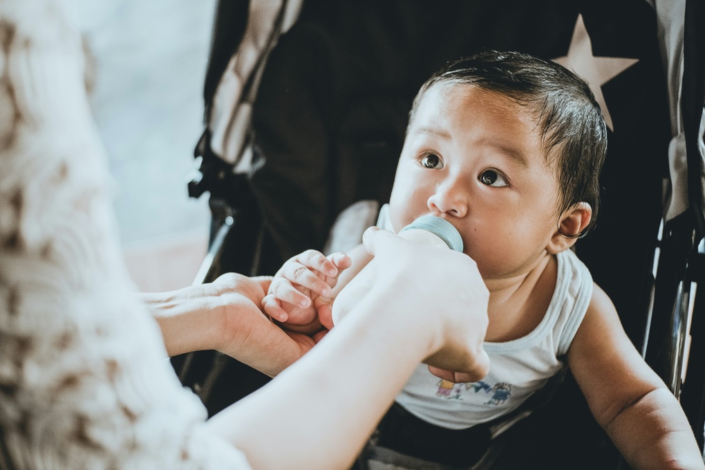 Hiểu lầm phổ biến về sữa của cha mẹ khiến bé 3 tuổi phải truyền máu - 2 Hiểu lầm phổ biến về sữa của cha mẹ khiến bé 3 tuổi phải truyền máu - 2