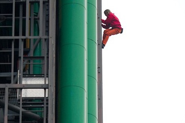 “Người nhện” nhắm tới toà nhà cao nhất hành tinh