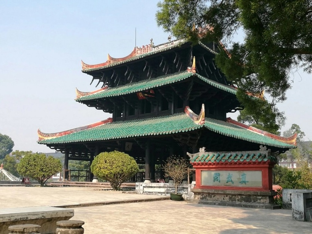Ngôi đình gỗ không dùng một chiếc đinh vẫn trụ vững trước 5 trận động đất - 1 Ngôi đình gỗ không dùng một chiếc đinh vẫn trụ vững trước 5 trận động đất - 1