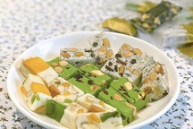 Chán hàng ngoại, dân Hà thành săn lùng kẹo "handmade" nửa triệu đồng/kg