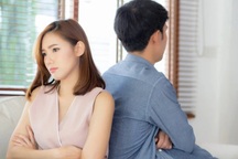 Nhận ra bài học này sau 4 năm, tôi quyết định ly hôn chồng ngay lập tức