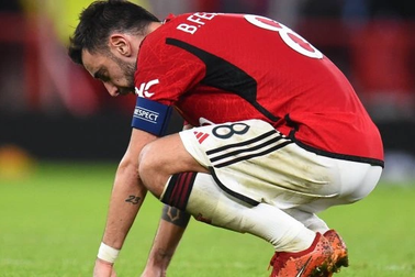 Man Utd thi đấu siêu tệ, báo hại giải Ngoại hạng Anh