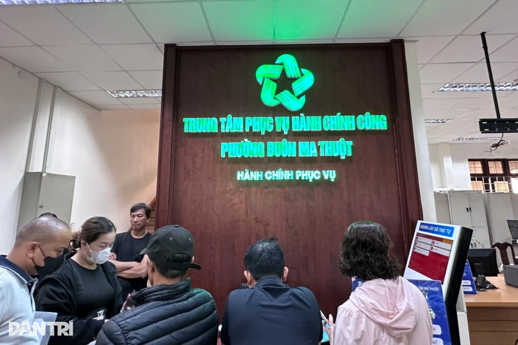 Kiến nghị kiện toàn 69 lãnh đạo phòng, ban cấp xã còn thiếu - 2 Kiến nghị kiện toàn 69 lãnh đạo phòng, ban cấp xã còn thiếu - 2