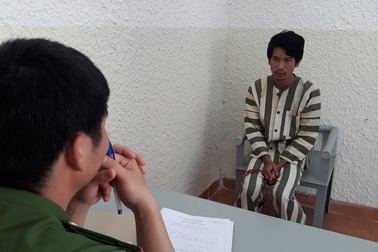 Đối tượng nghi truy sát người trong quán bida ra đầu thú