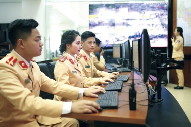 Đoàn viên thanh niên Cục Cảnh sát giao thông xung kích trên mọi mặt trận