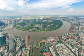 Nhiều quỹ đất vàng được sang tay, làn sóng M&A địa ốc hút 2,4 tỷ USD