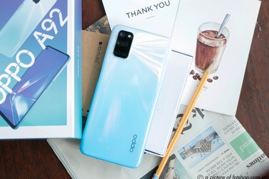FPT Shop tặng ưu đãi trả góp 0% lãi suất cho khách hàng mua smartphone OPPO