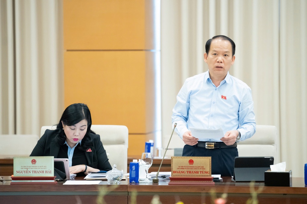 Menteri Nguyen Manh Hung: Manajemen di atas kertas hanyalah pengecualian - 2 Bộ trưởng Nguyễn Mạnh Hùng: Quản lý trên giấy chỉ là ngoại lệ - 2