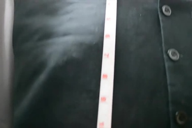 Nỗi buồn trong sự cô đơn của người đàn ông cao “gần nhất thế giới”