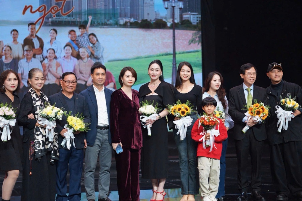 NSND Tiến Đạt: Tôi đóng vai đểu nhưng không bị khán giả chửi - 2