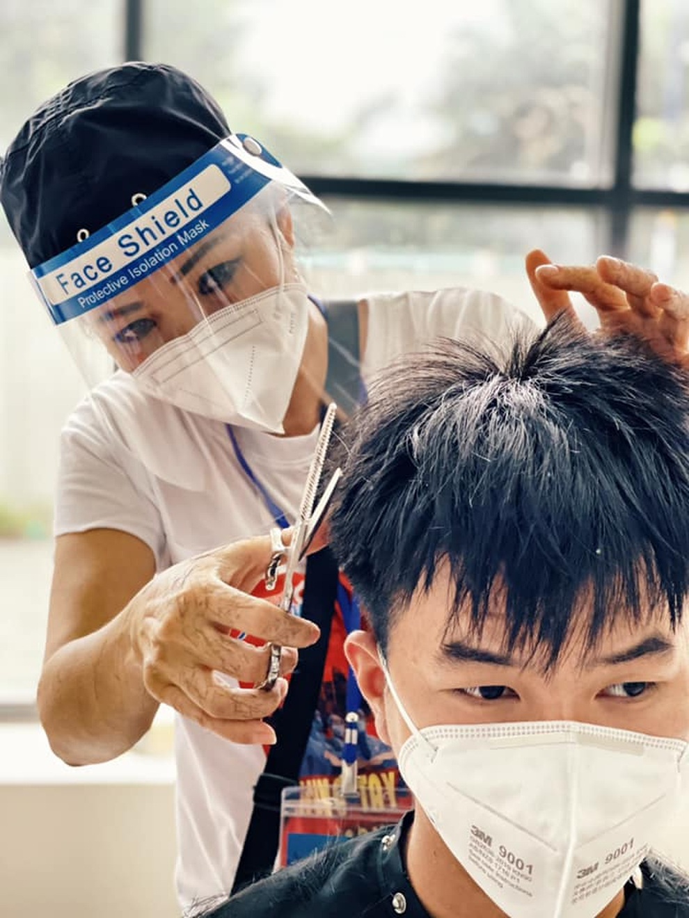 Phương Thanh chia sẻ những ngày cùng nghệ sĩ đồng hành chống dịch - 3 Phương Thanh chia sẻ những ngày cùng nghệ sĩ đồng hành chống dịch - 3