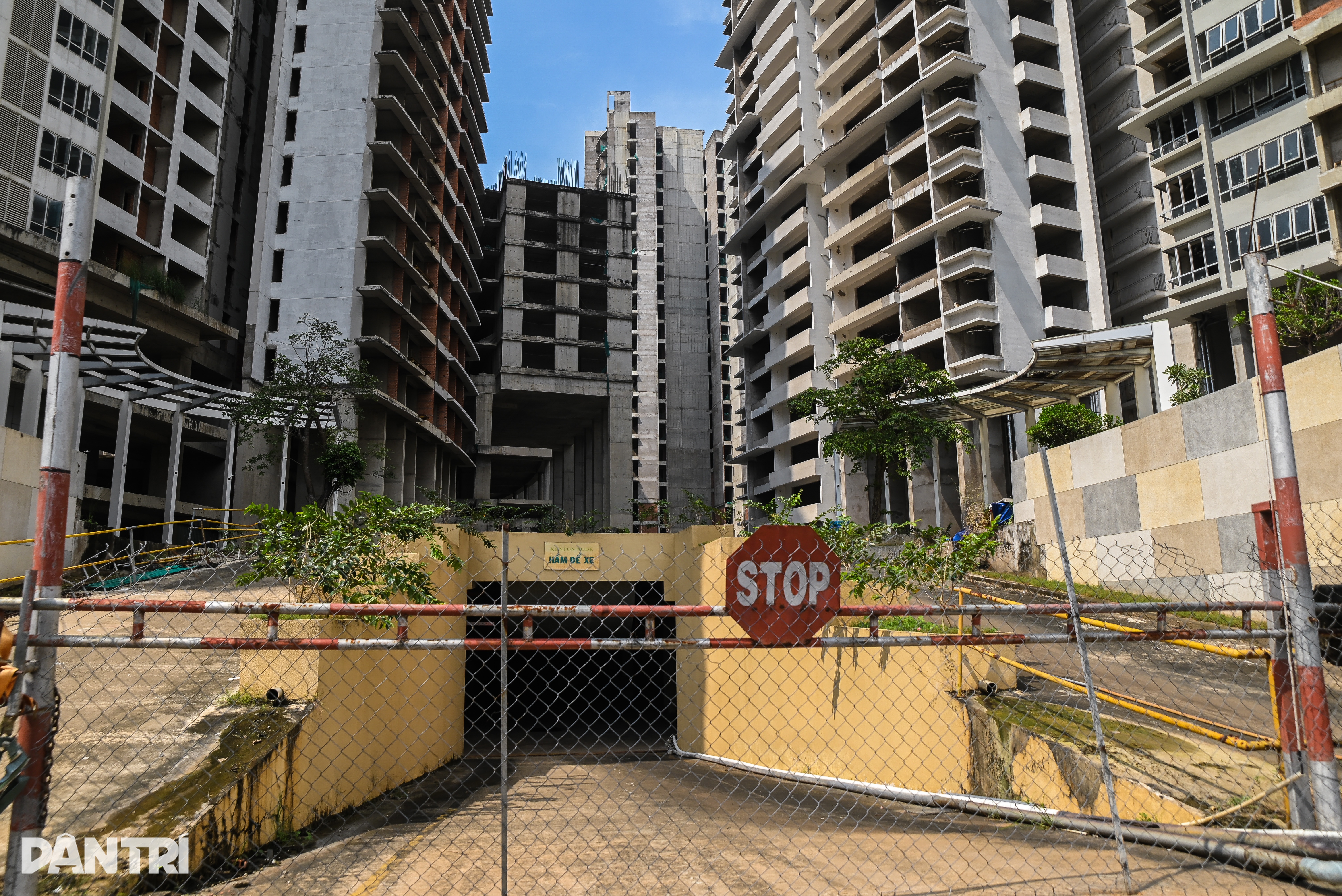 ການປິດຕົວຂອງໂຄງການໂຄງຮ່າງກາຍຫຼັງຈາກ 14 ປີ, BIDV ພຽງແຕ່ຫຼຸດລາຄາຂາຍ - 7 Cận cảnh dự án trơ xương sau 14 năm, BIDV vừa hạ giá rao bán - 7