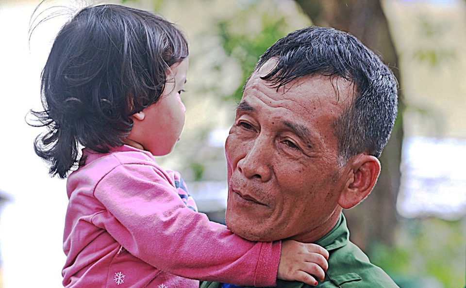 Chuyện vợ nhặt ở xóm Phao giữa đất Hà thành - 5 Chuyện vợ nhặt ở xóm Phao giữa đất Hà thành - 5
