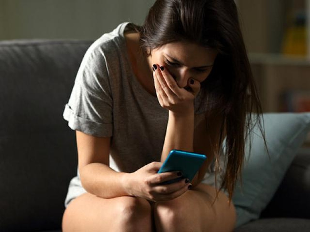 Một phút sa chân và sự đấu trí giằng xé khi mọi góc khuất được phơi bày - 1 Một phút sa chân và sự đấu trí giằng xé khi mọi góc khuất được phơi bày - 1