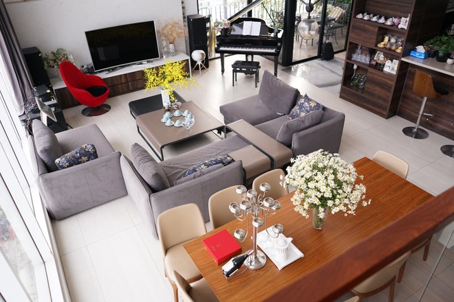 Căn penthouse “2 mặt tiền” với ban công ngập cây xanh của nữ đại gia Hà Nội - 1 Căn penthouse “2 mặt tiền” với ban công ngập cây xanh của nữ đại gia Hà Nội - 1