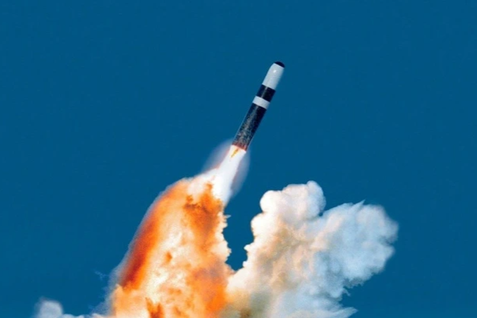 Đằng sau việc NATO tính đặt vũ khí hạt nhân trong tình trạng báo động - 3 Đằng sau việc NATO tính đặt vũ khí hạt nhân trong tình trạng báo động - 3