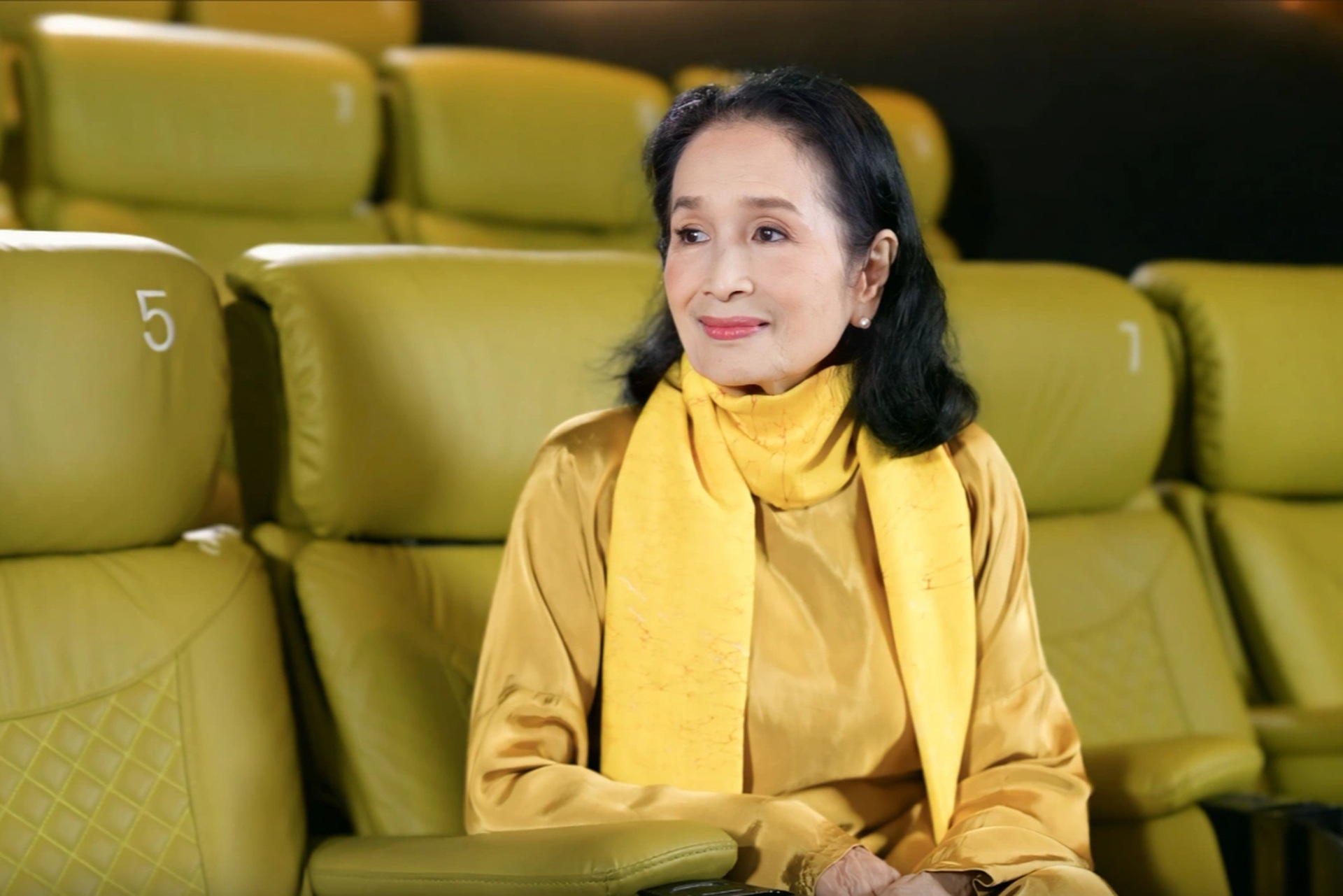 Vẻ đẹp đi cùng năm tháng của bông hồng điện ảnh cách mạng NSND Trà Giang - 13