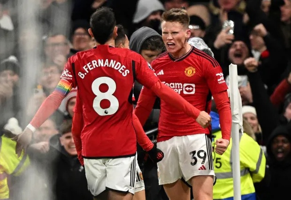 Scott McTominay được ca ngợi giống Maradona sau chiến thắng của Man Utd - 2 Scott McTominay được ca ngợi giống Maradona sau chiến thắng của Man Utd - 2