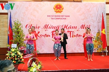 Cộng đồng người Việt tại Campuchia mừng xuân Bính Thân 2016