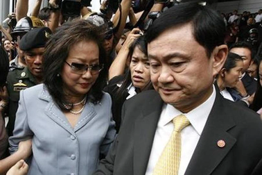 Cựu Thủ tướng Thái Lan Thaksin tuyên bố sẽ về nước