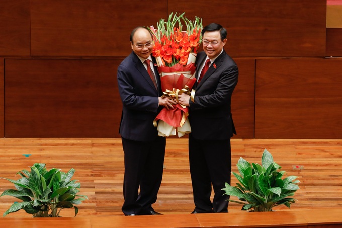 Chủ tịch nước Nguyễn Xuân Phúc tuyên thệ nhậm chức - Ảnh 2. Chủ tịch nước Nguyễn Xuân Phúc tuyên thệ nhậm chức - Ảnh 2.
