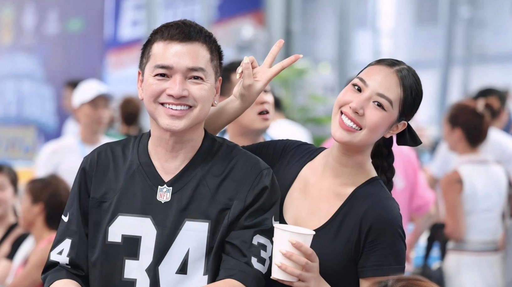 Quang Minh và bạn gái kém 37 tuổi bên nhau hạnh phúc, vượt sóng gió dư luận - 4 Quang Minh và bạn gái kém 37 tuổi bên nhau hạnh phúc, vượt sóng gió dư luận - 4