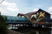 Công viên Tuổi trẻ bị băm nát: Sai phạm đã rõ, trách nhiệm bỏ ngỏ!