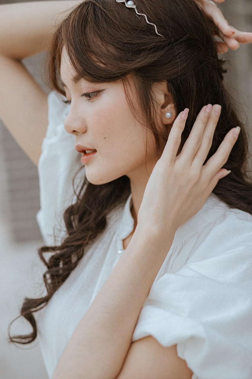 Nữ sinh ĐH Văn Lang sở hữu nét đẹp dịu dàng, thanh khiết say đắm lòng người - 3 Nữ sinh ĐH Văn Lang sở hữu nét đẹp dịu dàng, thanh khiết say đắm lòng người - 3