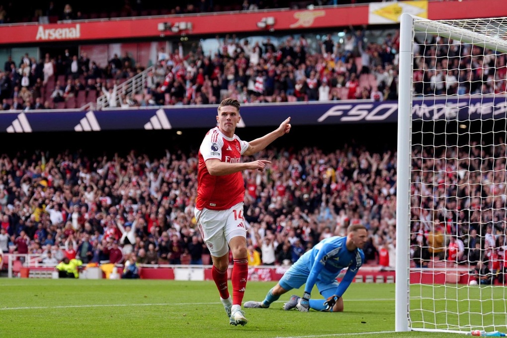 ジョケレスが攻撃を開始、アーセナルがノッティンガム・フォレストを圧倒 - 1 Gyokeres khai hỏa, Arsenal vùi dập Nottingham Forest - 1