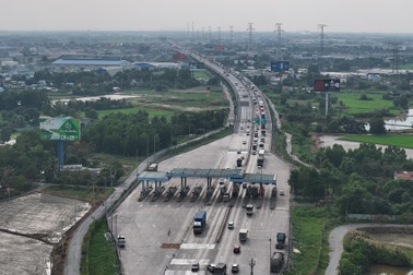Tái sử dụng trạm thu phí bỏ hoang trên cao tốc TPHCM - Trung Lương