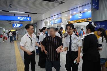 TPHCM cấp thẻ riêng cho đối tượng chính sách đi buýt, metro miễn phí