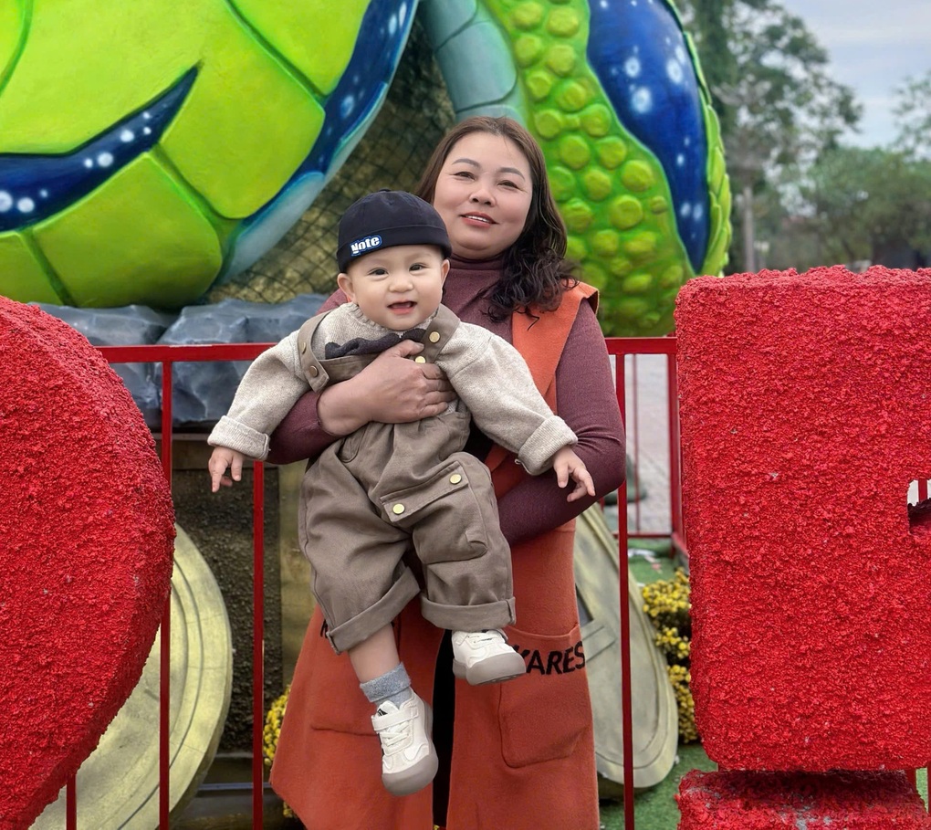 Mẹ kế không sinh con đẻ để toàn tâm chăm con chồng nên người - 2 Mẹ kế không sinh con đẻ để toàn tâm chăm con chồng nên người - 2