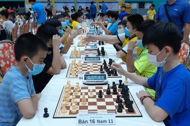 Giải cờ vua trẻ toàn quốc kết thúc sớm để tránh dịch Covid-19