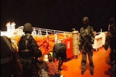 Chùm tin vắn qua ảnh