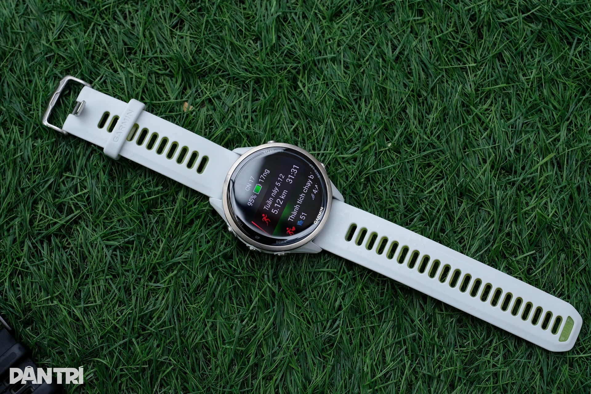 Đánh giá Garmin Forerunner 970: Đắt có xắt ra miếng? - 8