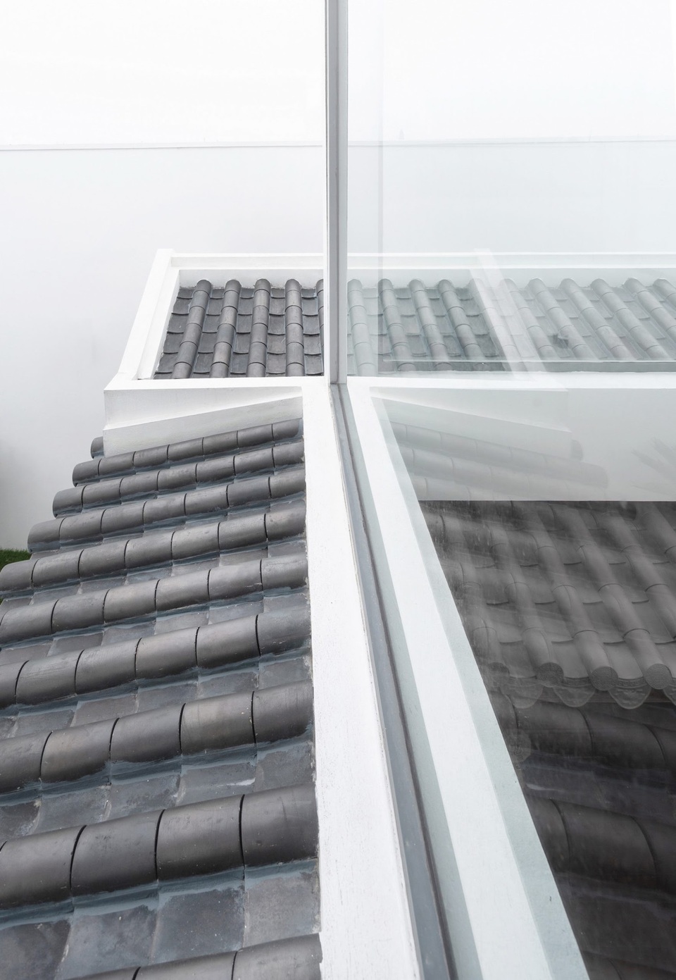 Nhà phố Nam Định nổi bật nhất phố, nhìn xa như gói gọn trong 1 chiếc hộp - 4