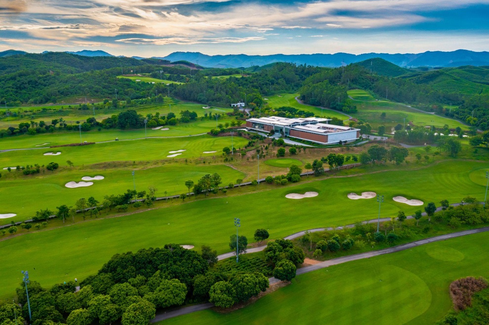 Giải golf Mường Thanh Golf Tournament 2025 với chủ đề “Hành trình chinh phục đỉnh cao” - 2 Giải golf Mường Thanh Golf Tournament 2025 với chủ đề “Hành trình chinh phục đỉnh cao” - 2