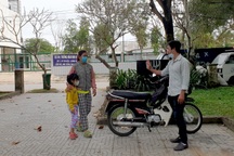 Vụ hai bé gái mất liên lạc: Tự đón xe khách từ TPHCM xuống Cà Mau