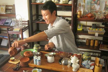 Chàng trai mê trà đạo nhờ... Nguyễn Tuân