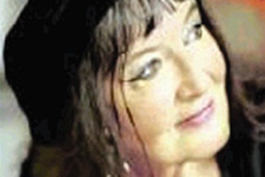 Nữ văn sĩ nổi tiếng là... gái làng chơi